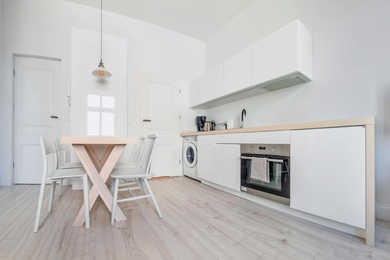 Apartamenty Sun & Snow Swietojanska Gdynia Centrum ภายนอก รูปภาพ