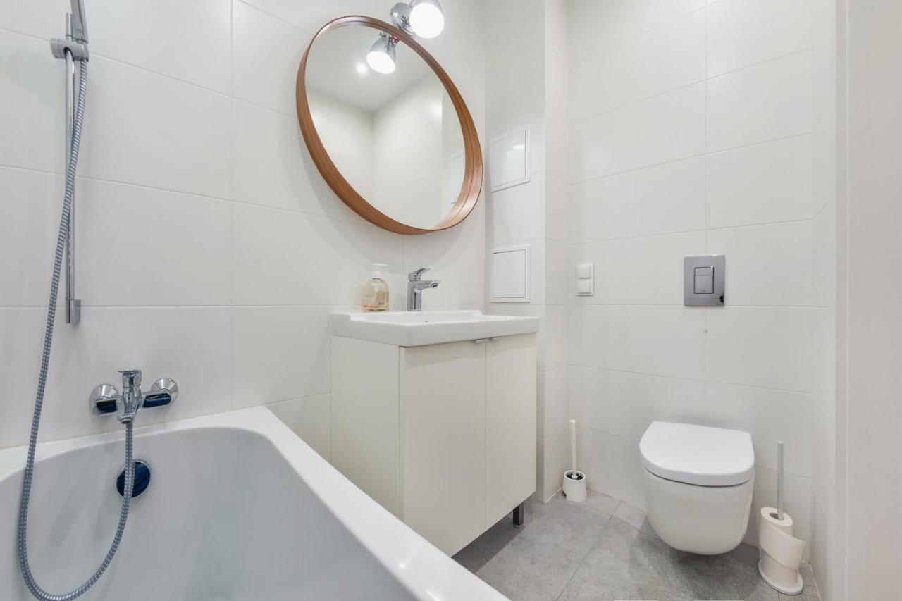Apartamenty Sun & Snow Swietojanska Gdynia Centrum ภายนอก รูปภาพ
